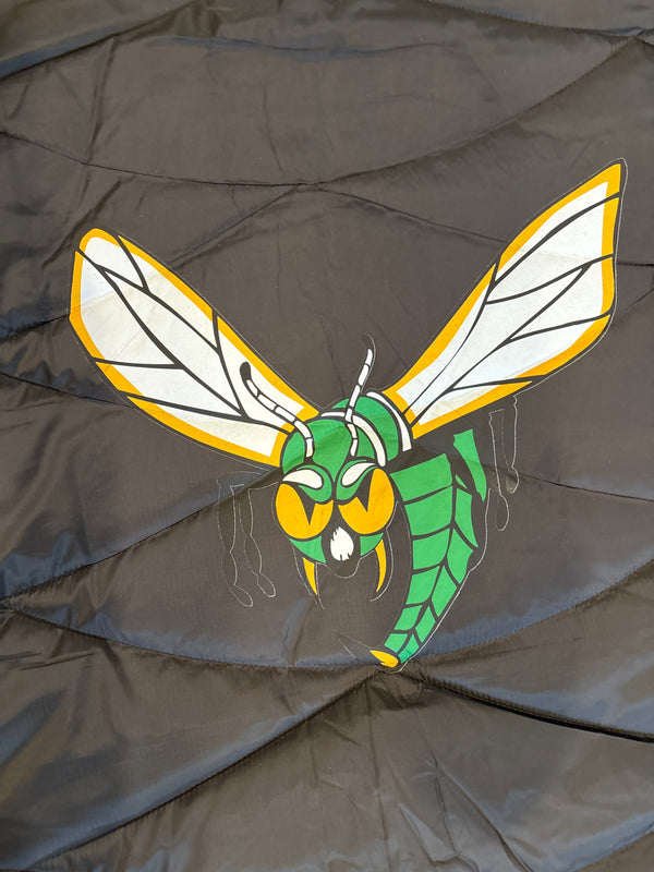Nomadix Hornet Puffer Blanket